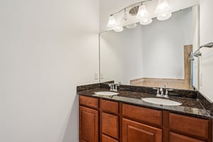 Madison Ln-S1208-025.jpg