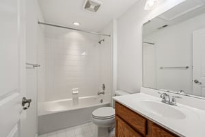 Madison Ln-S1208-030.jpg