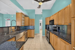 Kitchen 1 of 4