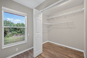 Guest Bedroom 1 - 2 of 2