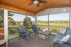 17-Screened Porch