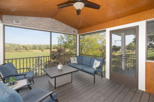 18-Screened Porch