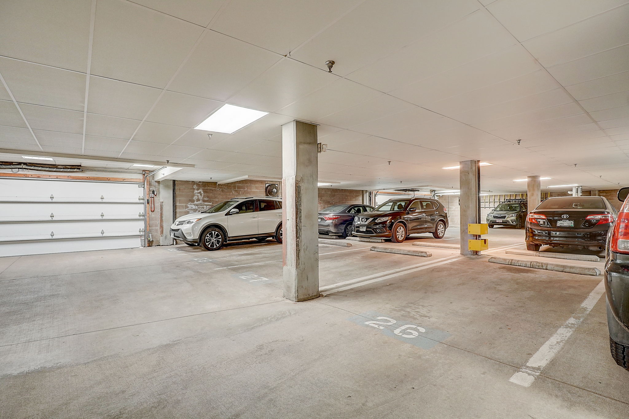 S Clarkson St-027