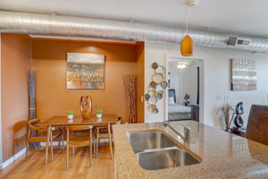 S Clarkson St-013