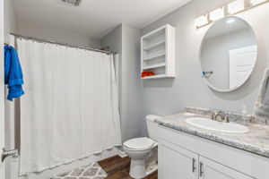  Photo 23