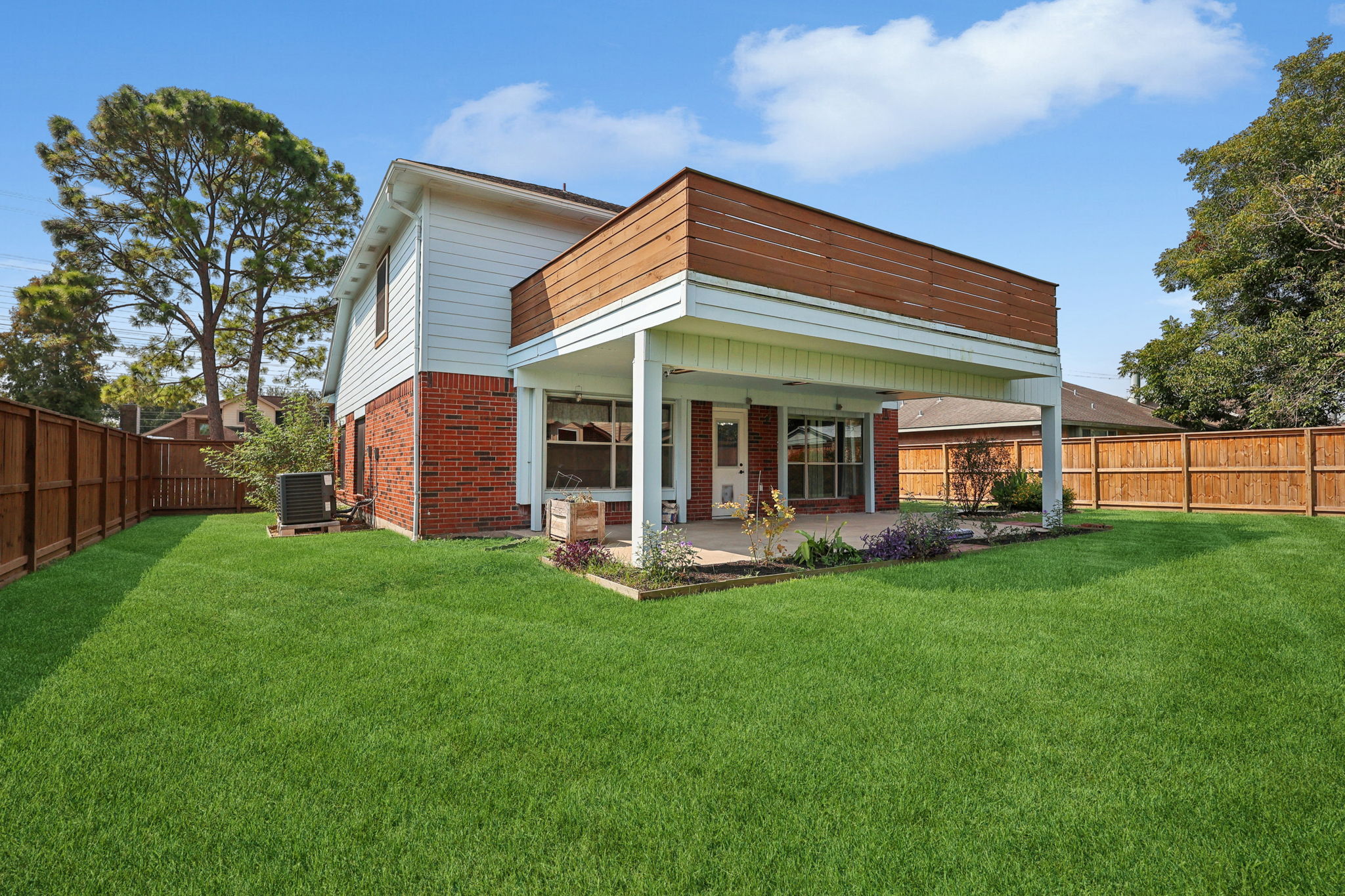 Wildwood Dr - L1809 - 043