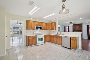 Wildwood Dr - L1809 - 015