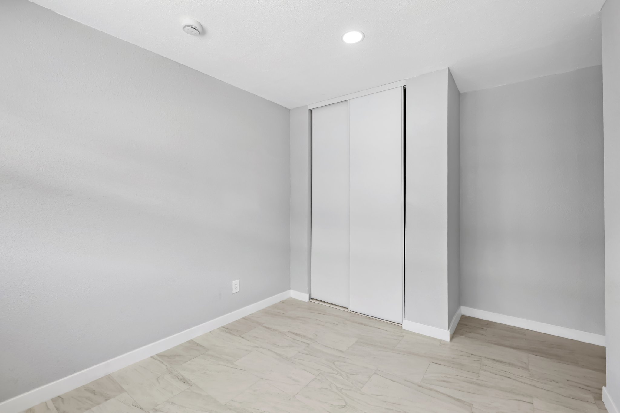 Pam Ln-L0507-017.jpg