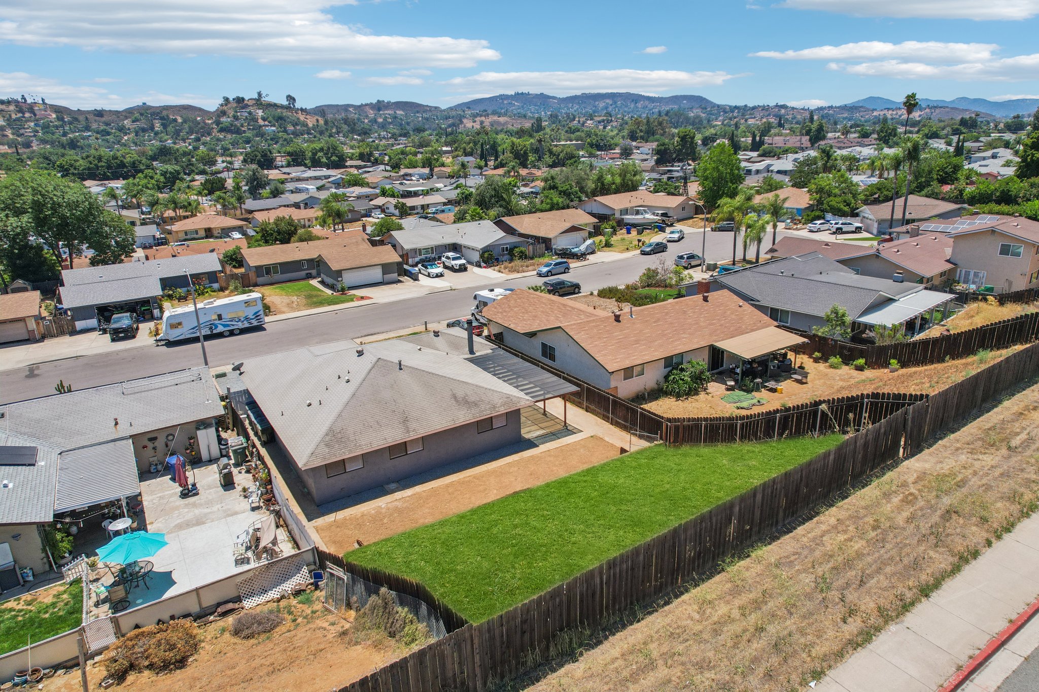 Pam Ln-L0507-062.jpg