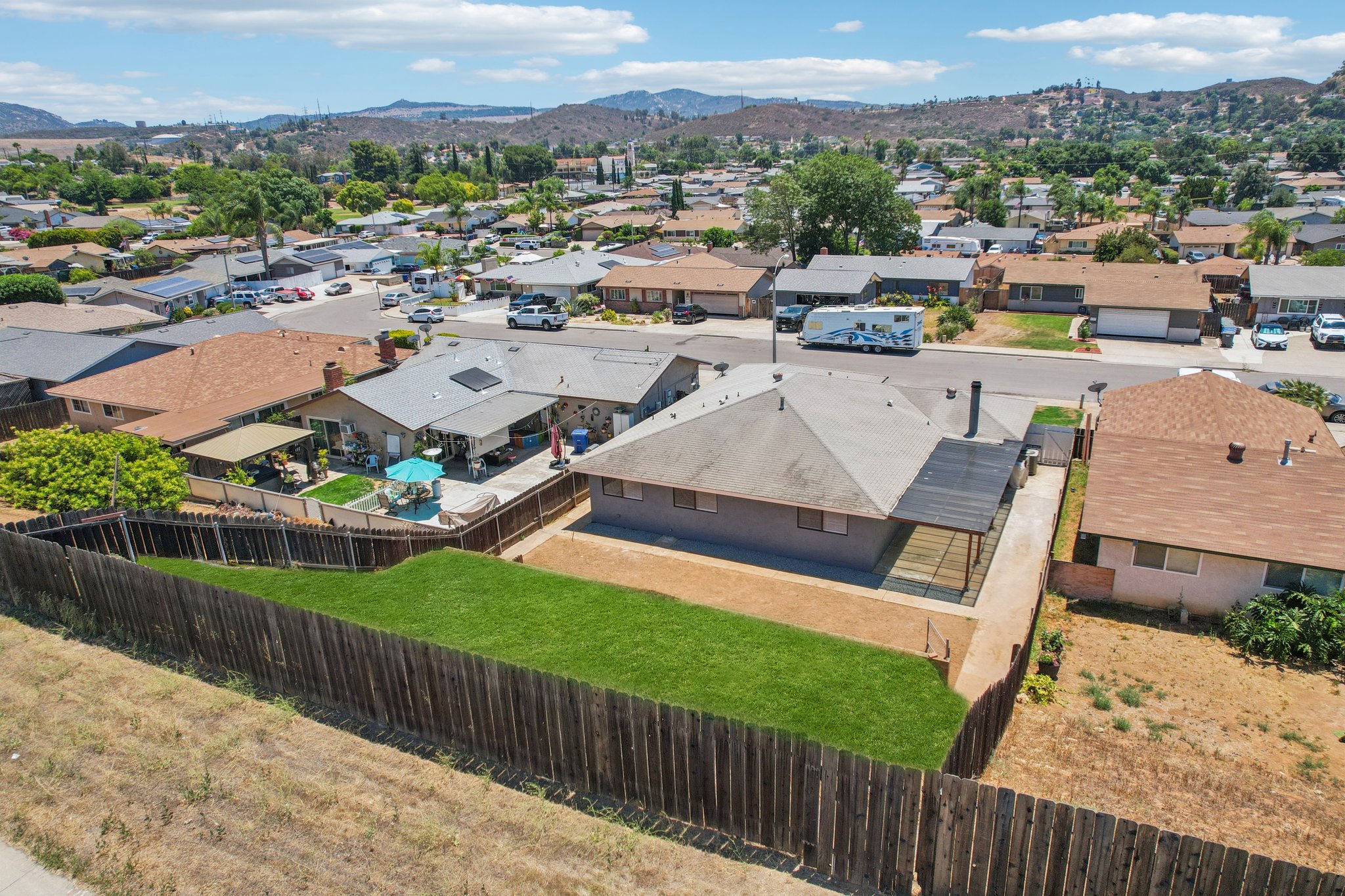 Pam Ln-L0507-064.jpg
