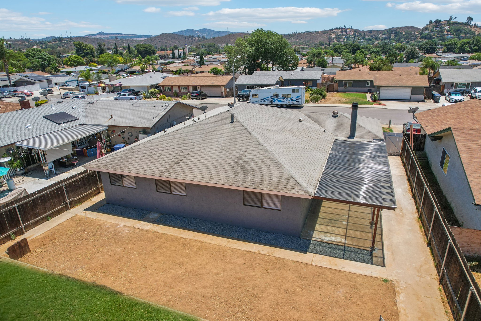 Pam Ln-L0507-065.jpg