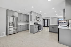 Pam Ln-L0507-011.jpg