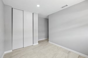 Pam Ln-L0507-018.jpg