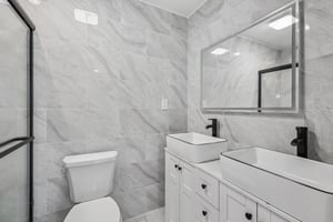 Pam Ln-L0507-031.jpg