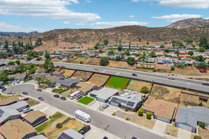Pam Ln-L0507-054.jpg