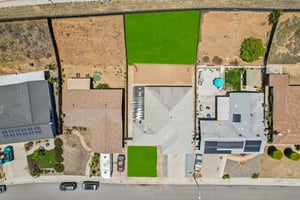 Pam Ln-L0507-067.jpg
