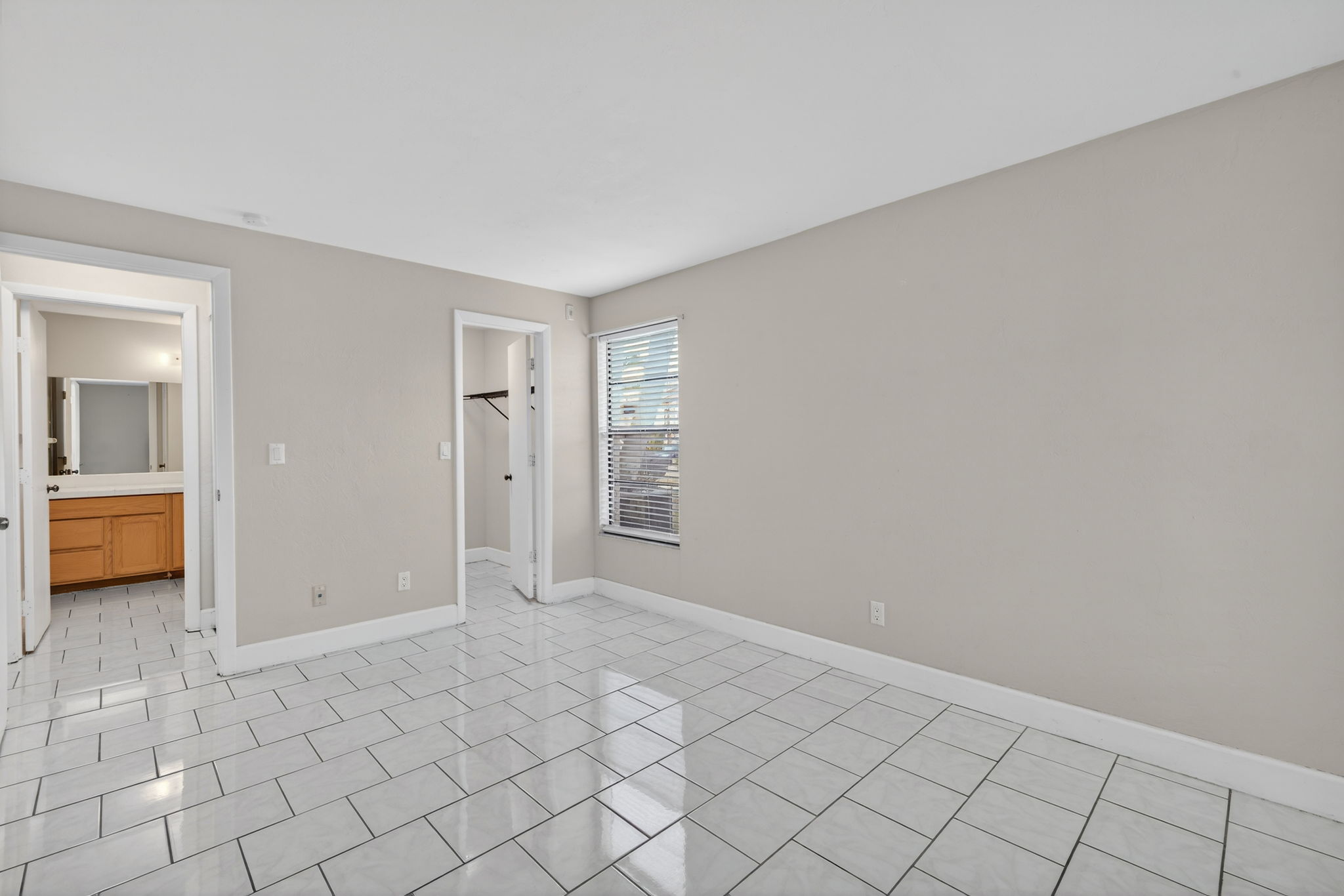 Primary Bedroom 2 of 4