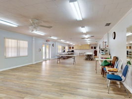  Photo 40