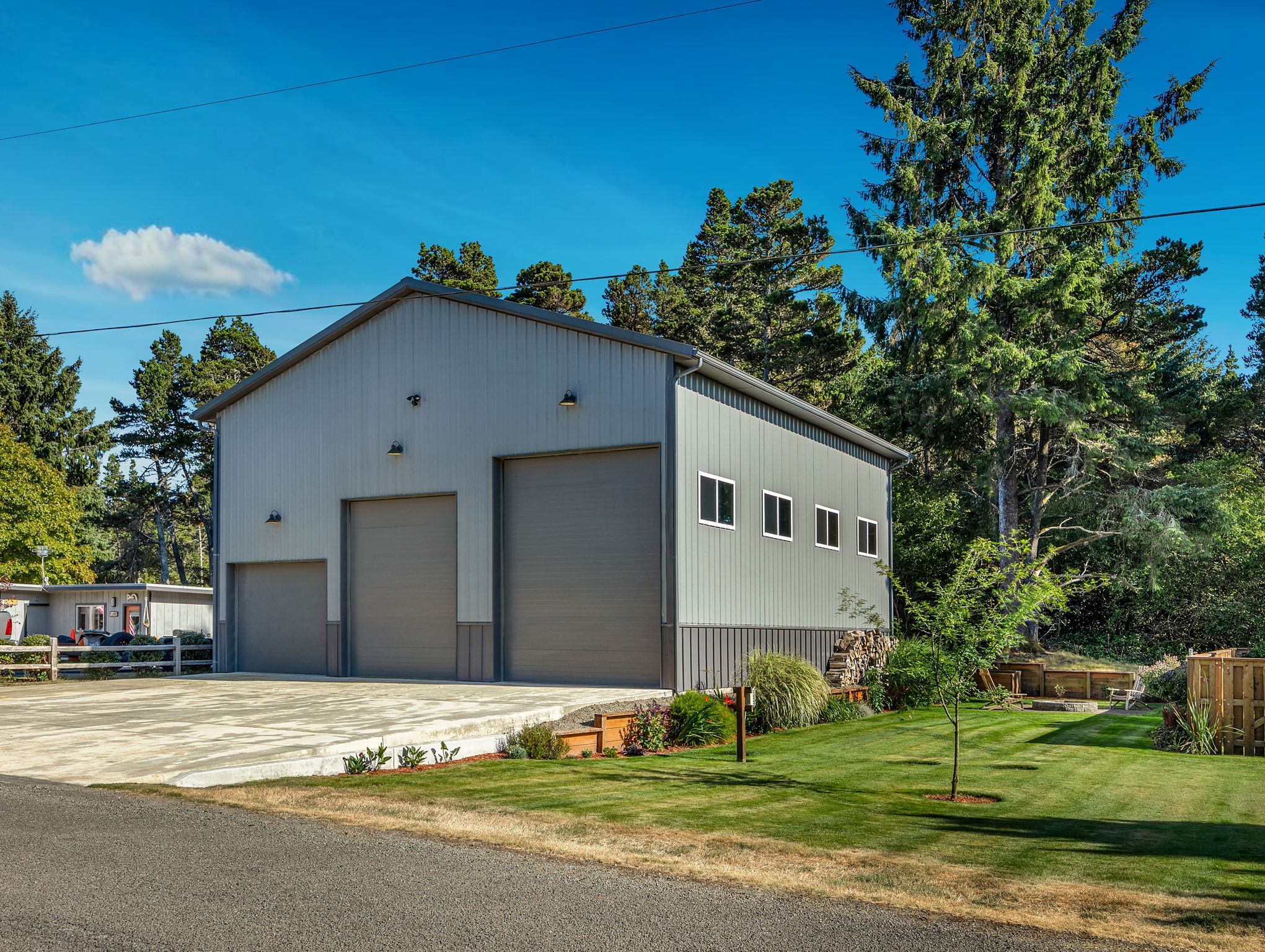  Photo 51