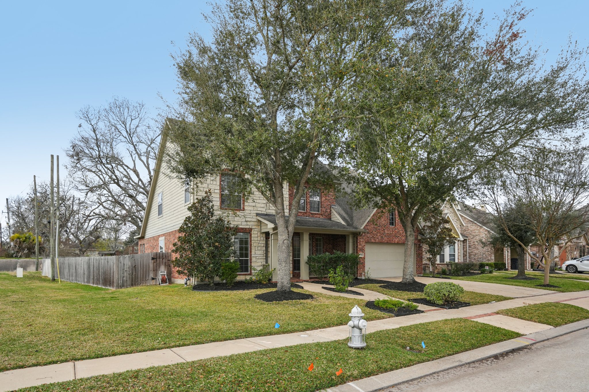 Ravenel Ln-S1101-003.jpg