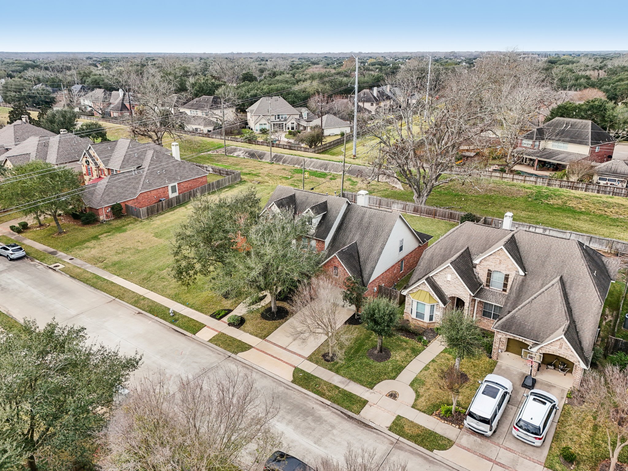 Ravenel Ln-S1101-058.jpg