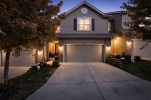  Photo 0