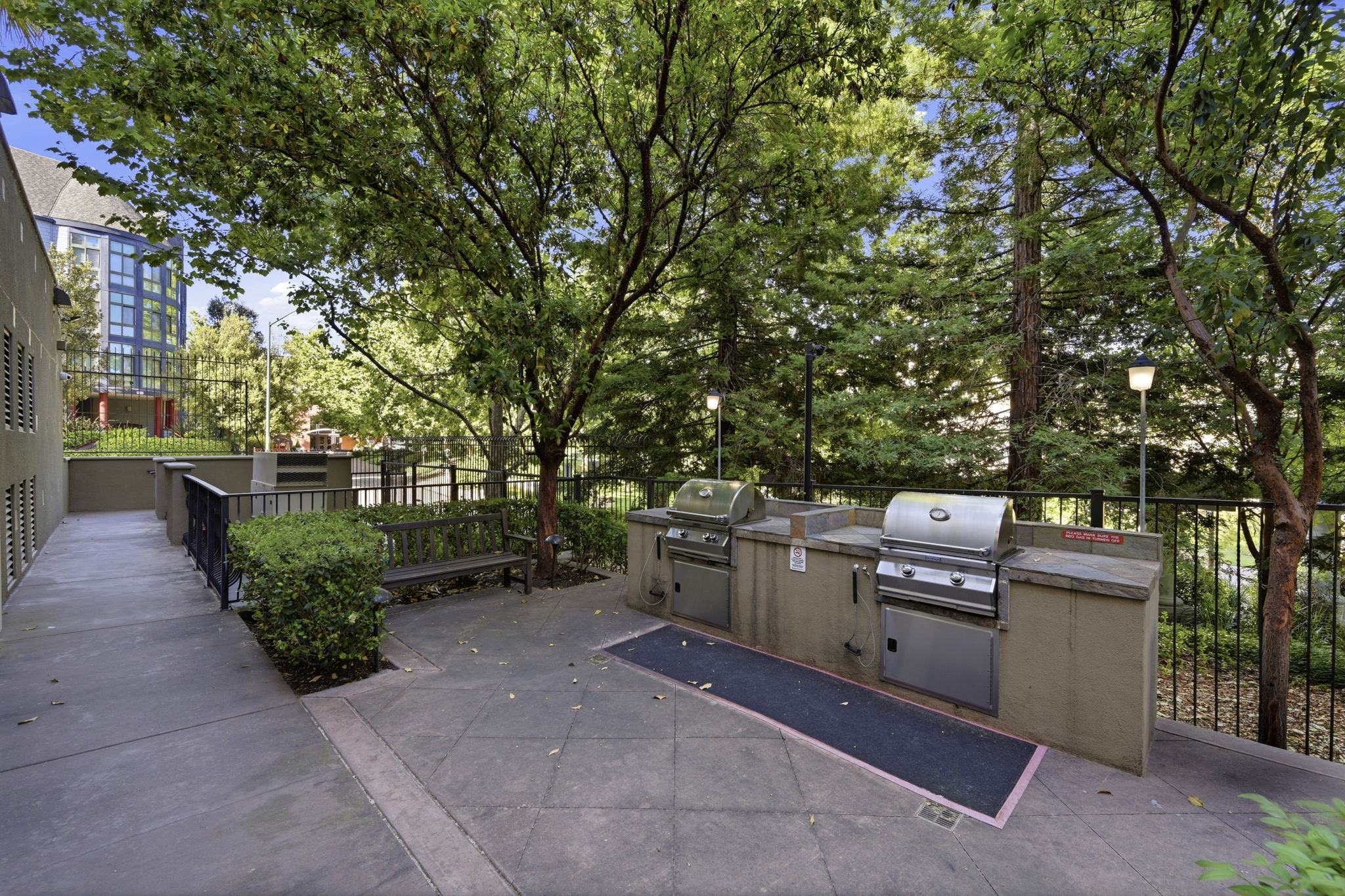 036_F8_1315 Alma Ave 223