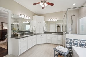 Chapel Bay Rd-S1604-023.jpg