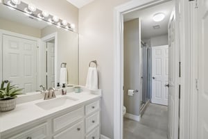 Chapel Bay Rd-S1604-041.jpg