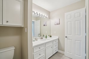 Chapel Bay Rd-S1604-048.jpg