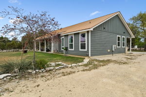  Photo 36