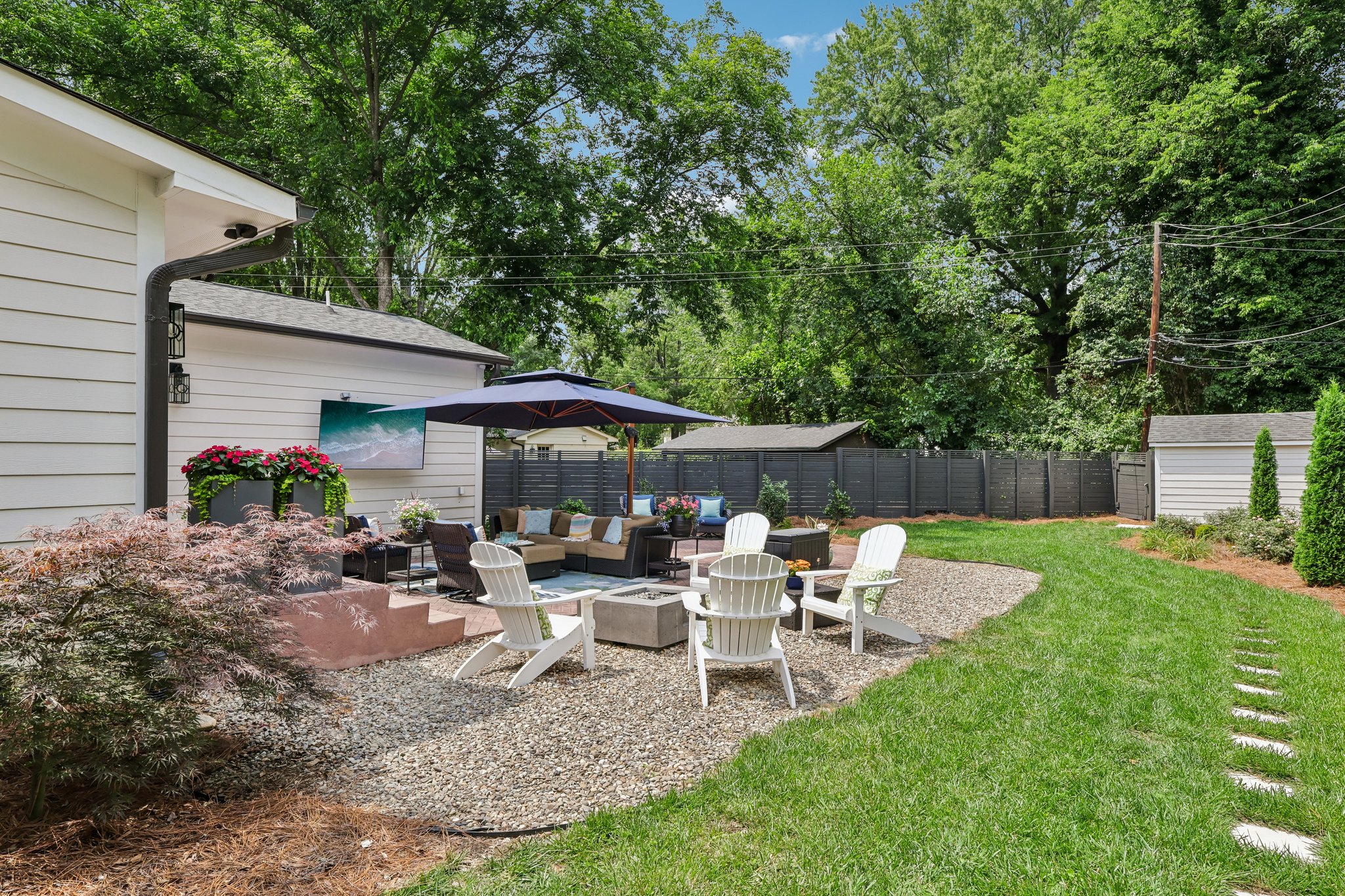 - 1315 Holmes Dr-S0906-059.jpg