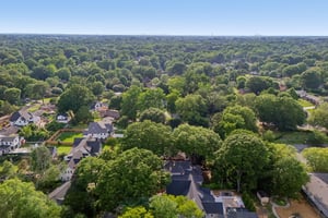 Holmes Dr-S0306-057.jpg