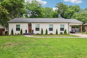 - 1315 Holmes Dr-S0906-001.jpg
