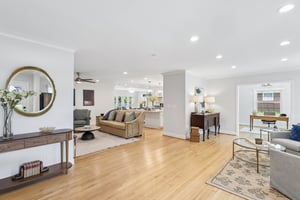 - 1315 Holmes Dr-S0906-009.jpg