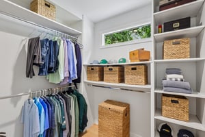 - 1315 Holmes Dr-S0906-044.jpg