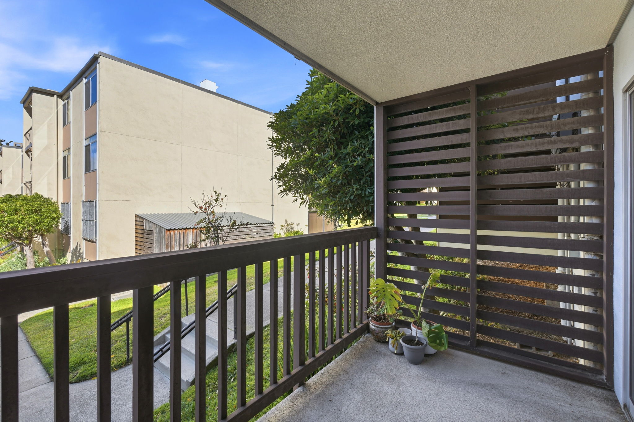 016_F8_1315 Laguna St 2