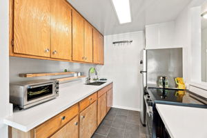 007_F8_1315 Laguna St 2