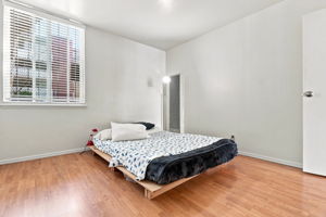 012_F8_1315 Laguna St 2