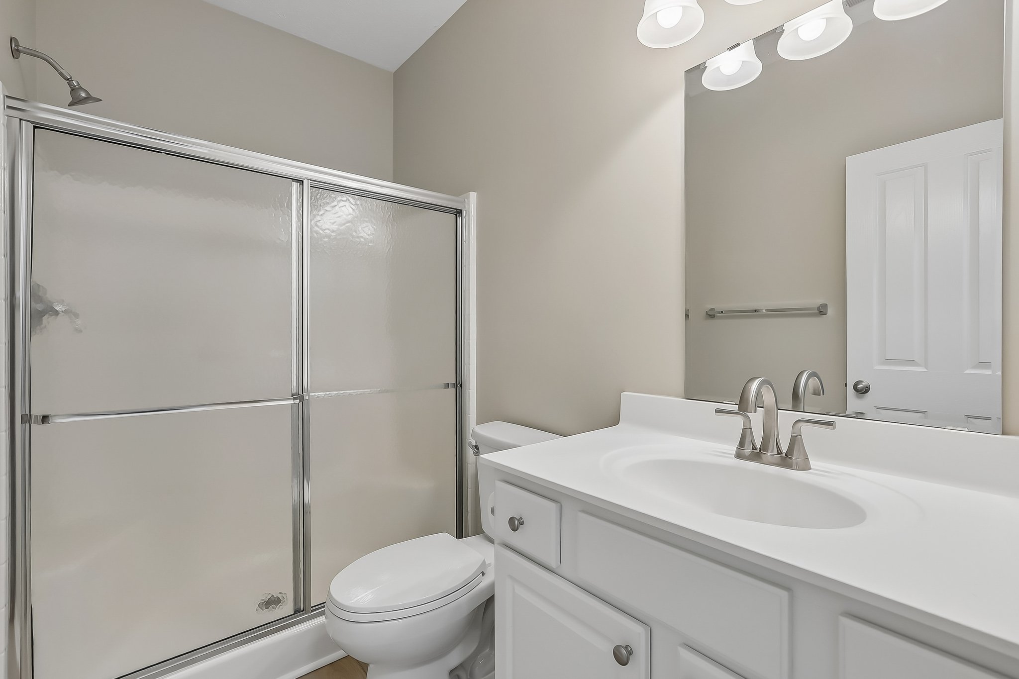 Monmouth Dr-S1507-019.jpg