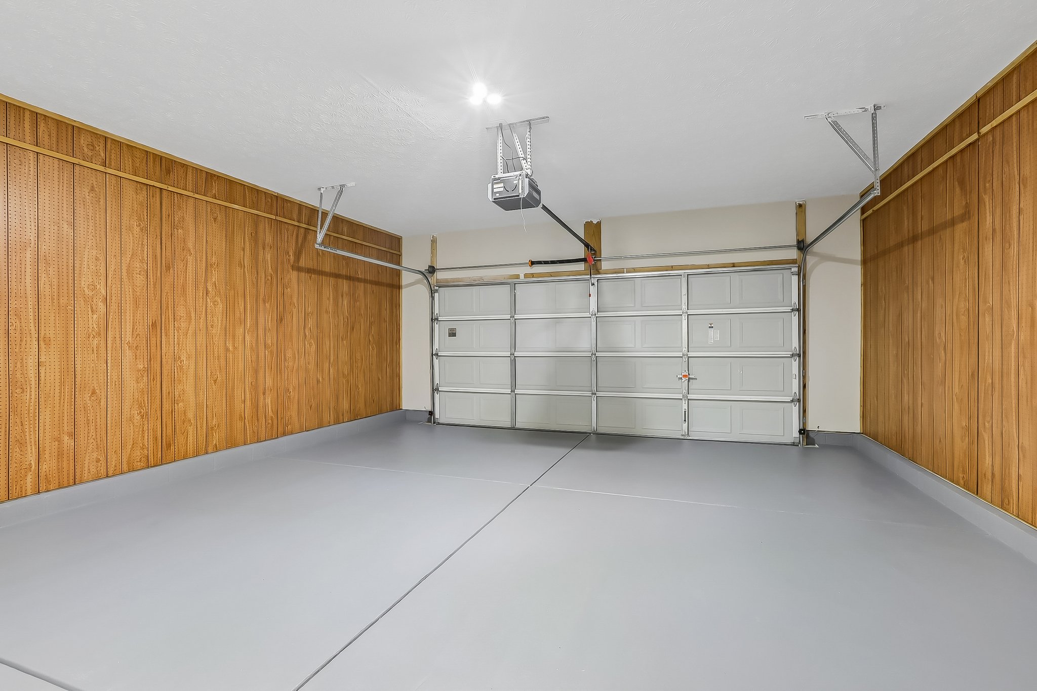 Monmouth Dr-S1507-039.jpg