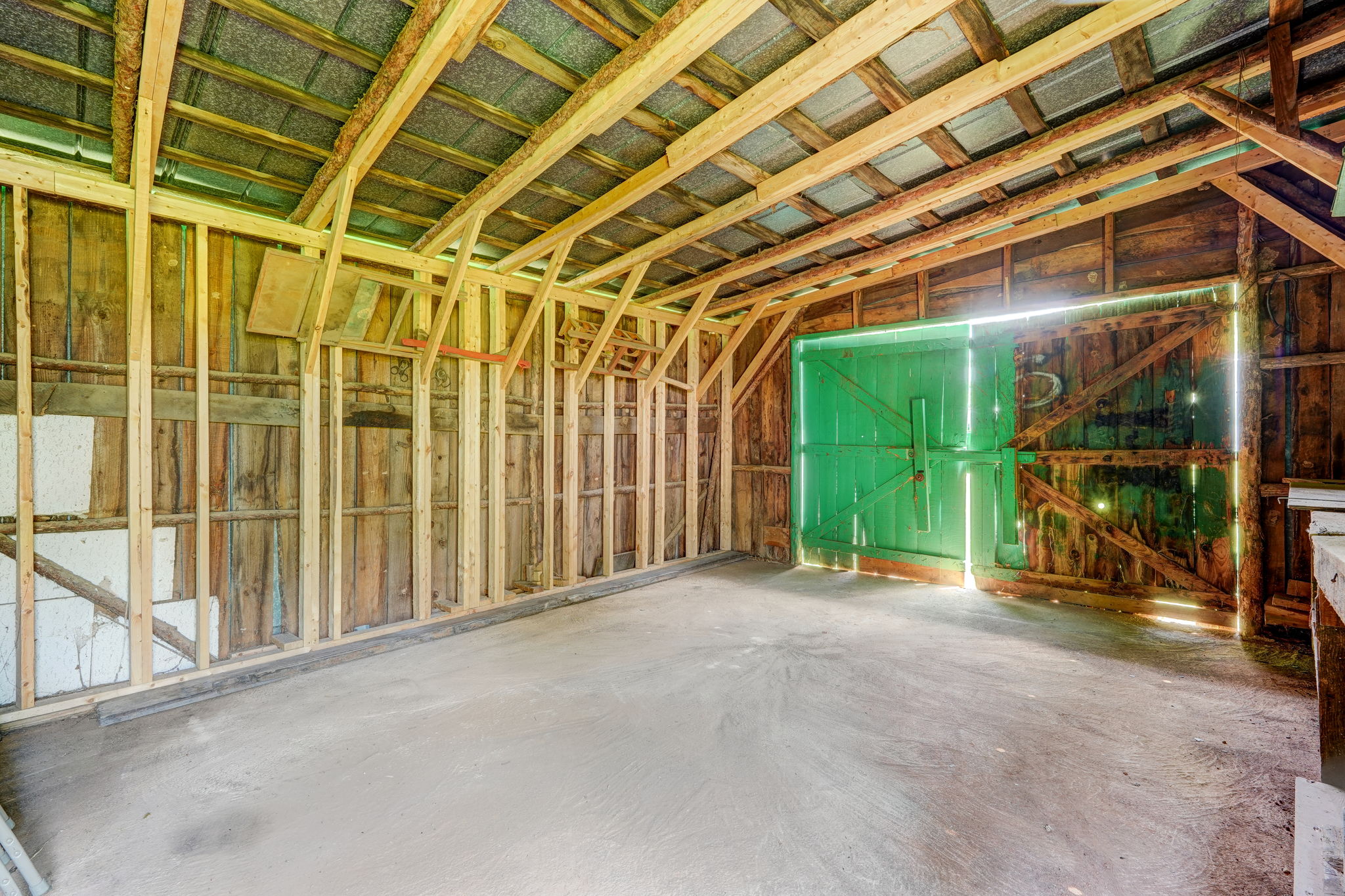 Workshop & Garage