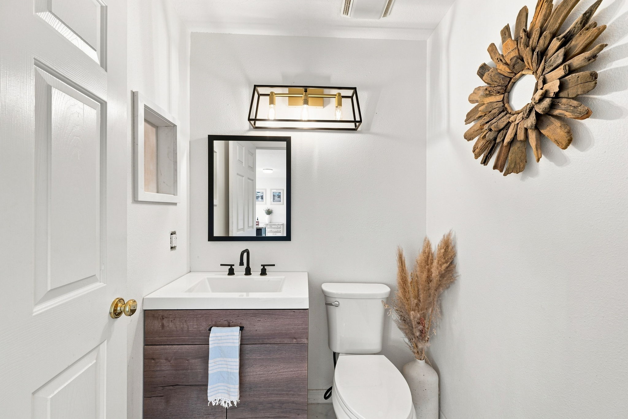 Powder Room
