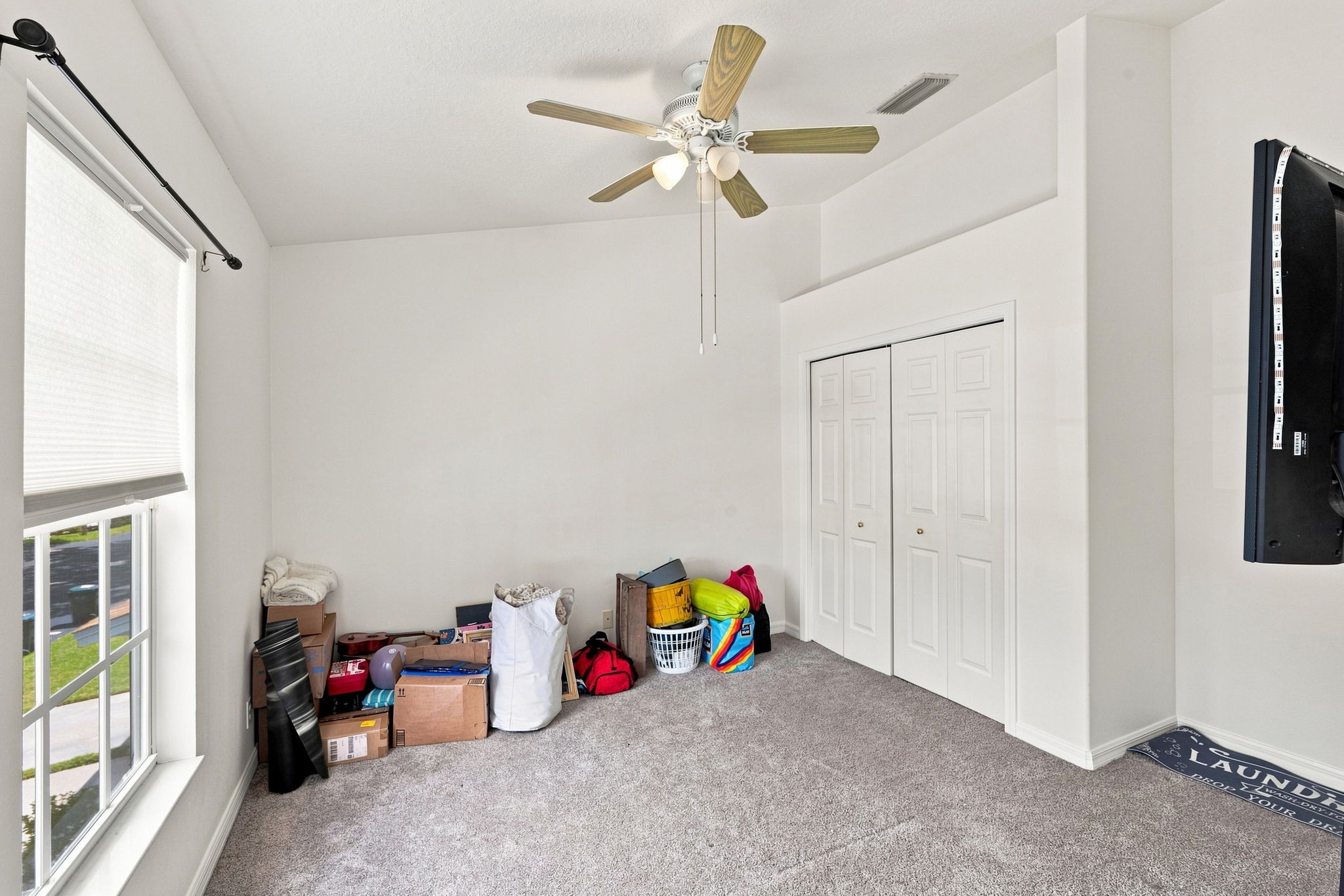 Upper Level Bedroom2c