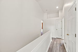 Upper Landing1c