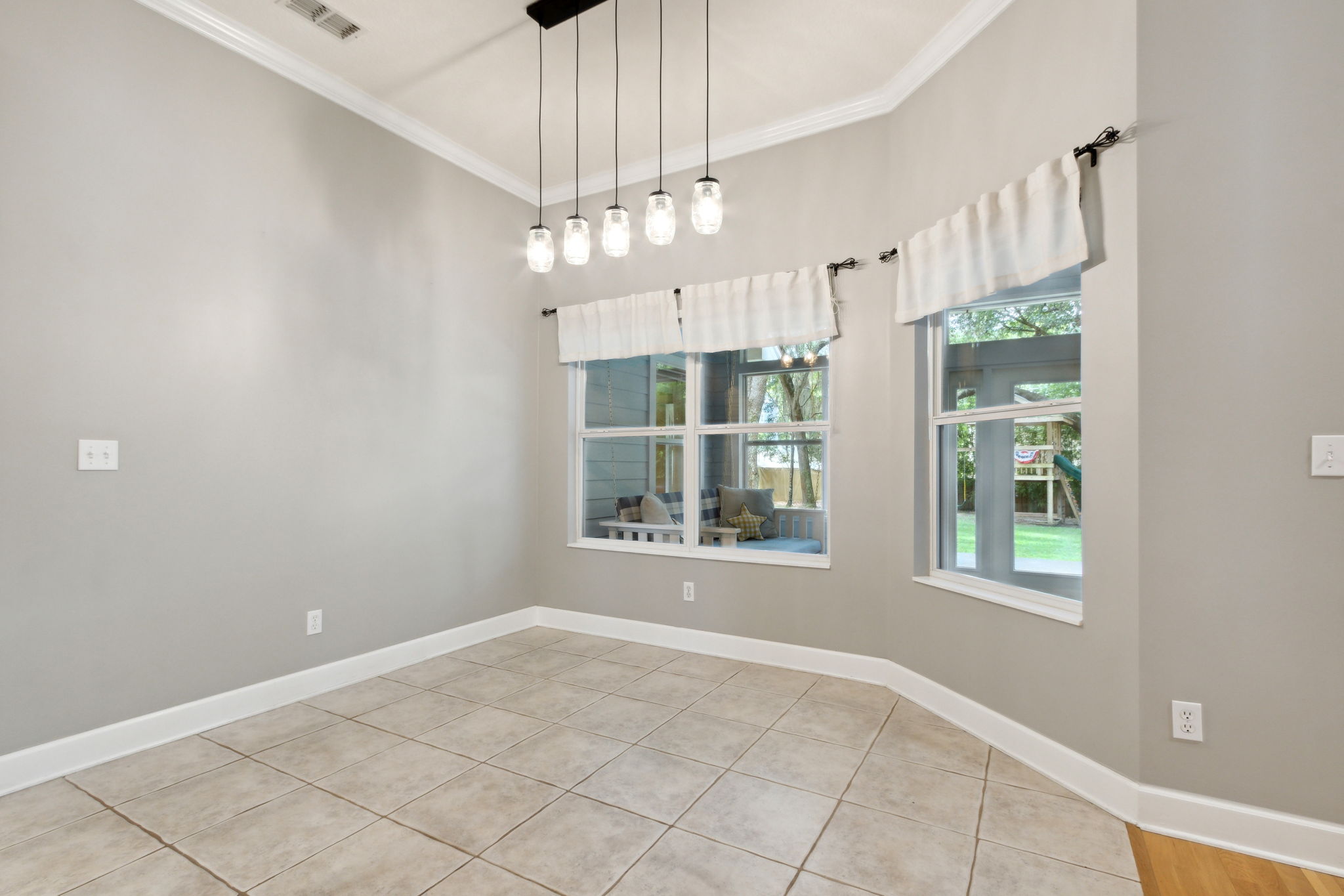 Breakfast Nook