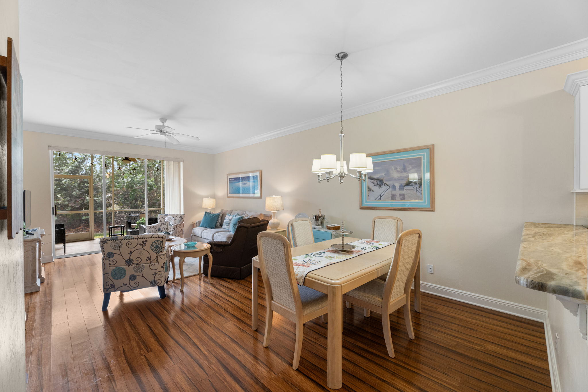 Dining Room/Kitchen