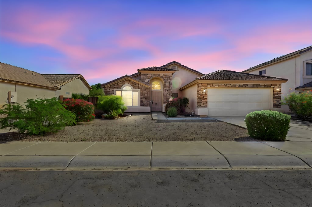 13169 W Ironwood St — Surprise, AZ 85374, photographed by Desert Home Media