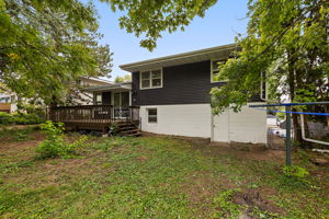 1317 44th Ave NE, Columbia Heights, MM 55421-5370