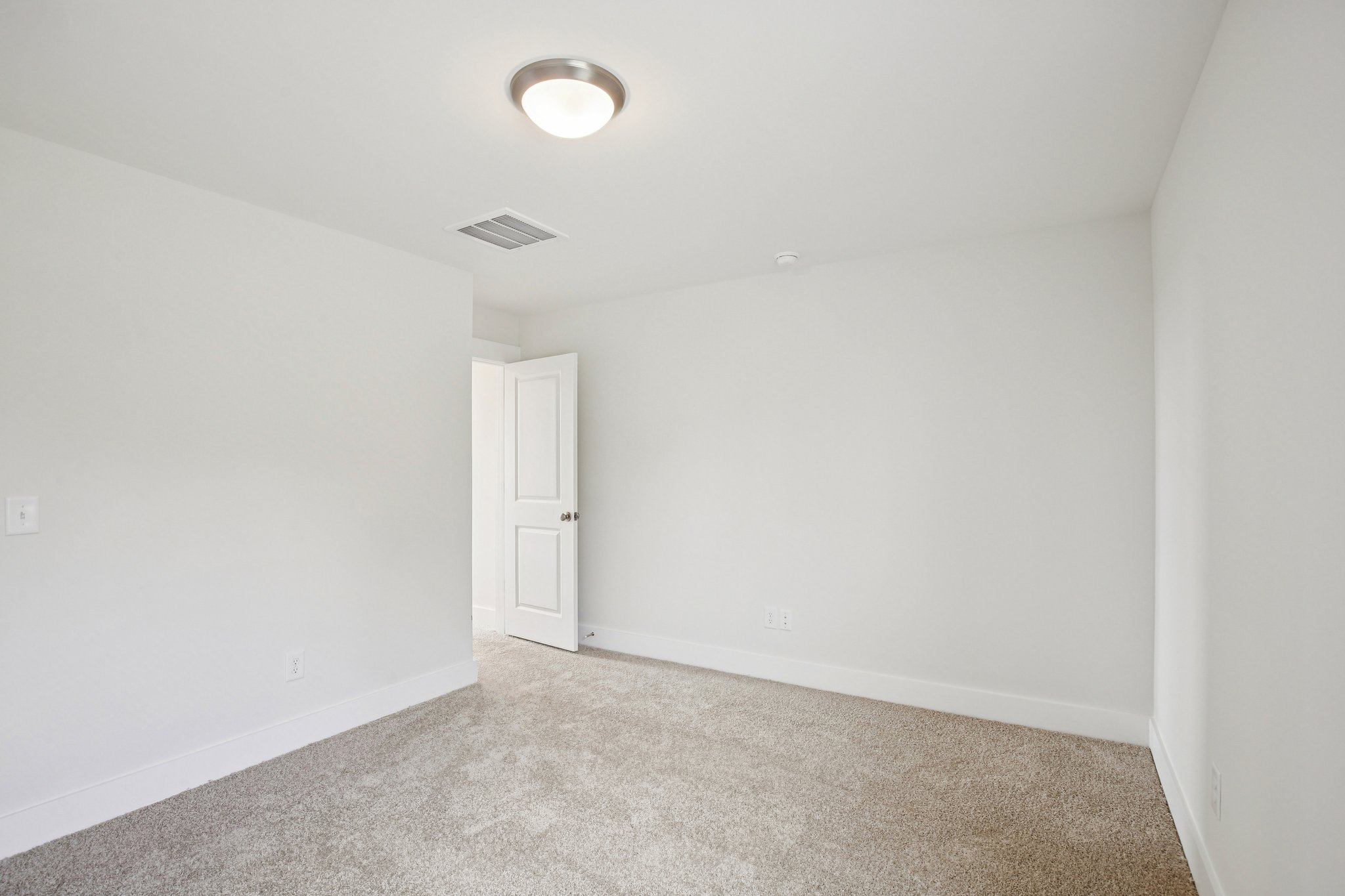Ashton Pk Dr-S1701-077.jpg